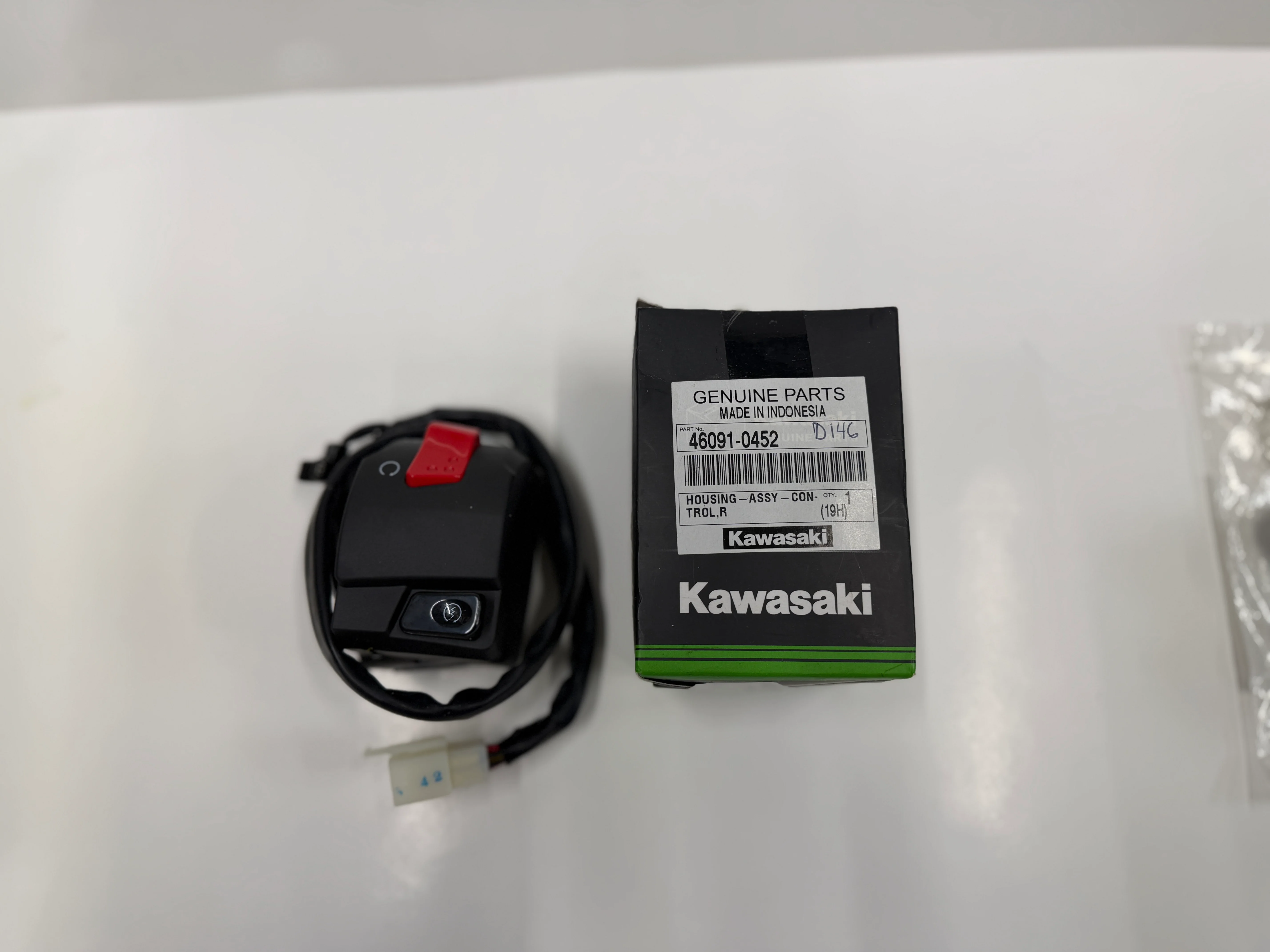 KAWASAKI RH BAR SWITCH ASSEMBLY 46091-0452 FITS 2020-2023 KLX230 - Image 3