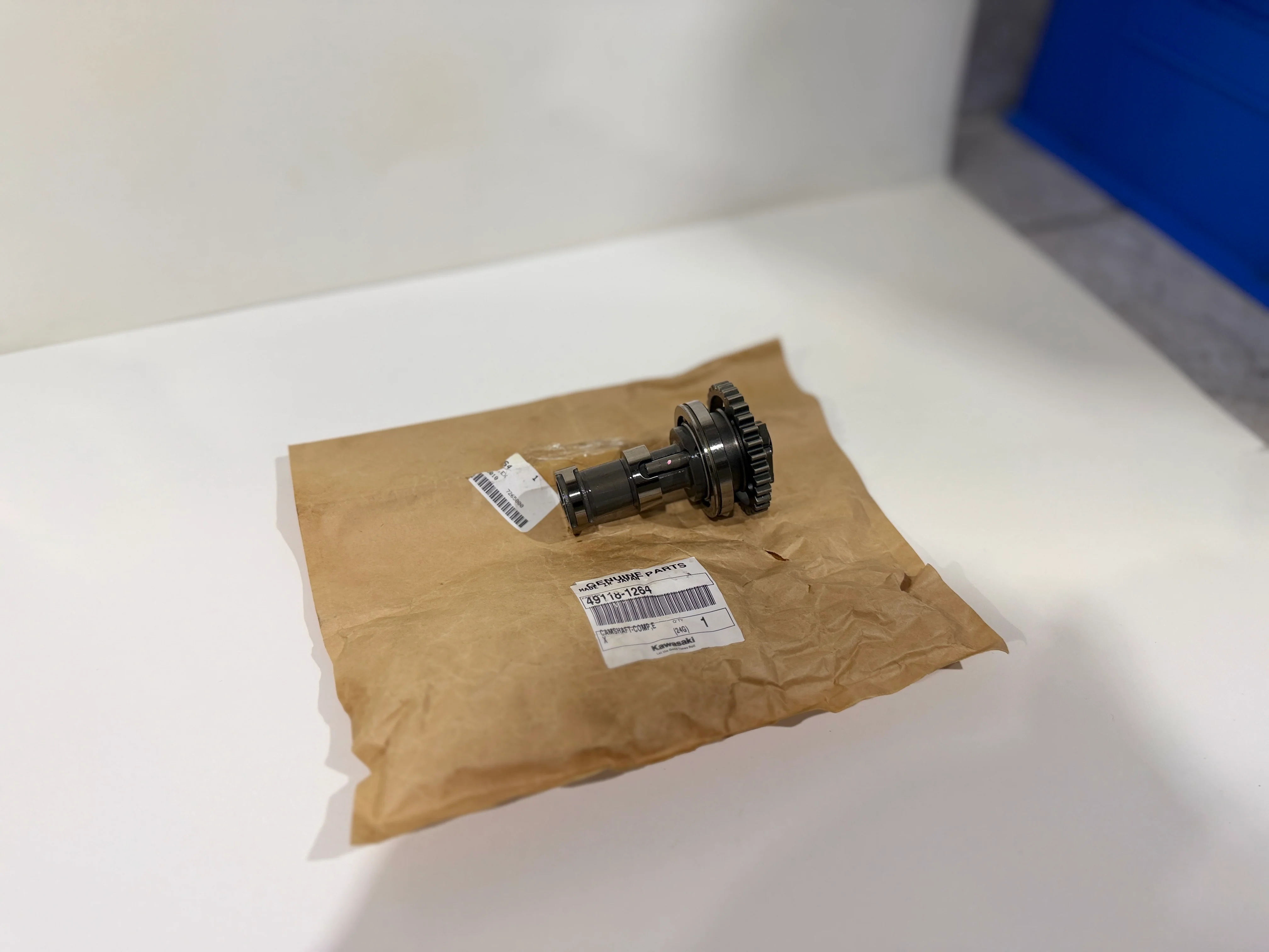 NOS KAWASAKI Camshaft Comp Exhaust - 49118-1264 FITS 21-24 KX 252 - Image 3