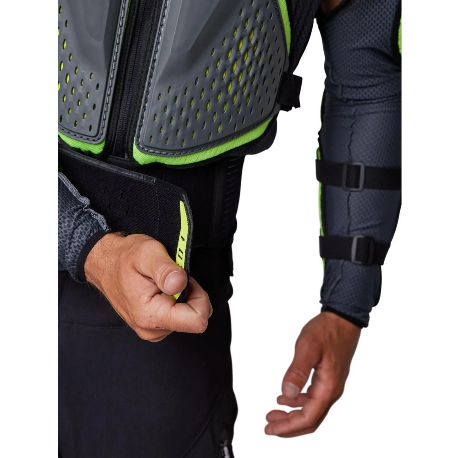 Titan Sport Chest Guard Jacket - Image 14